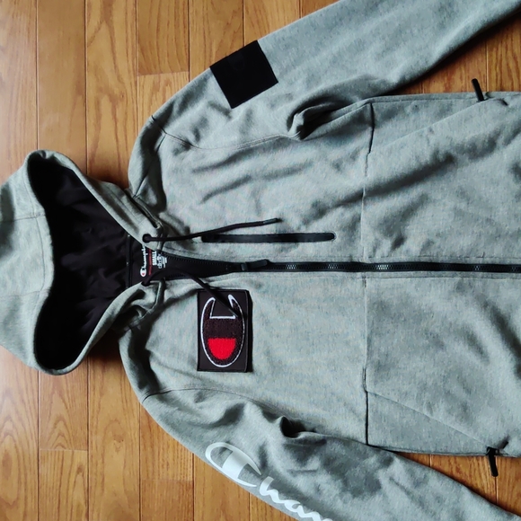 Men's Champion sweatshirt - Picture 2 of 4